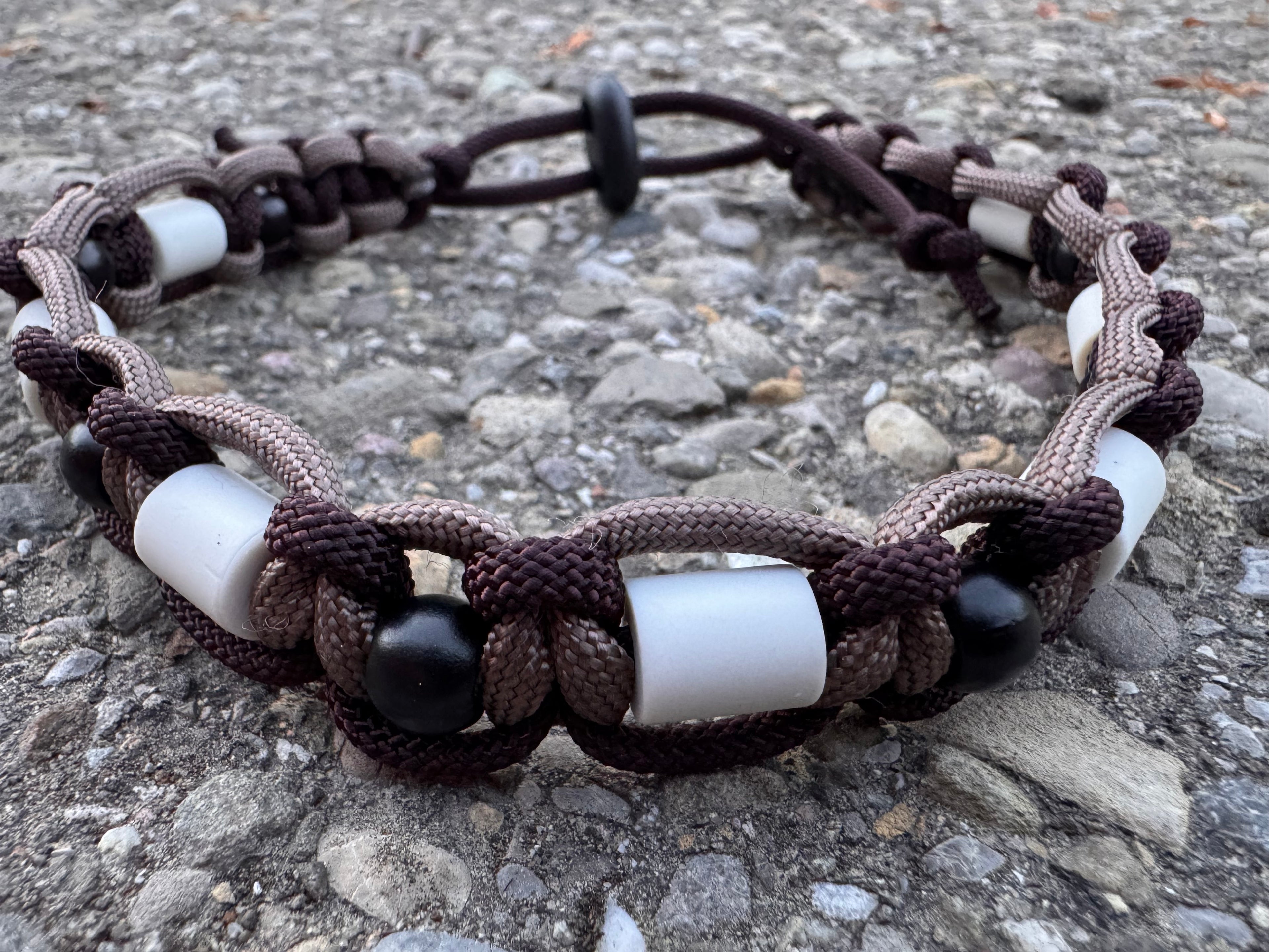 EM-Keramik Halsband "Countryside“, 32-37cm