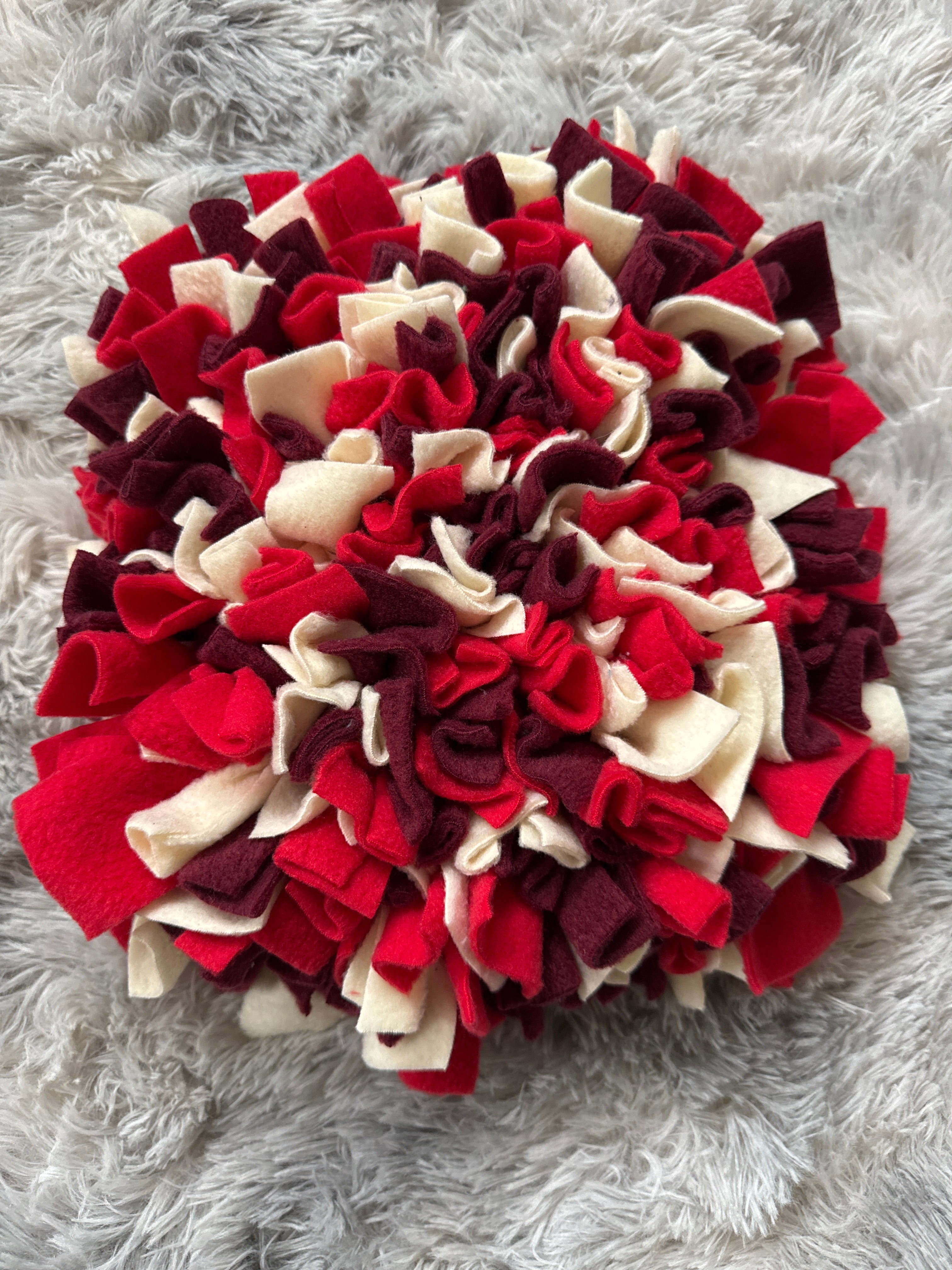 Schnüffelteppich Zwerg rot/weiss