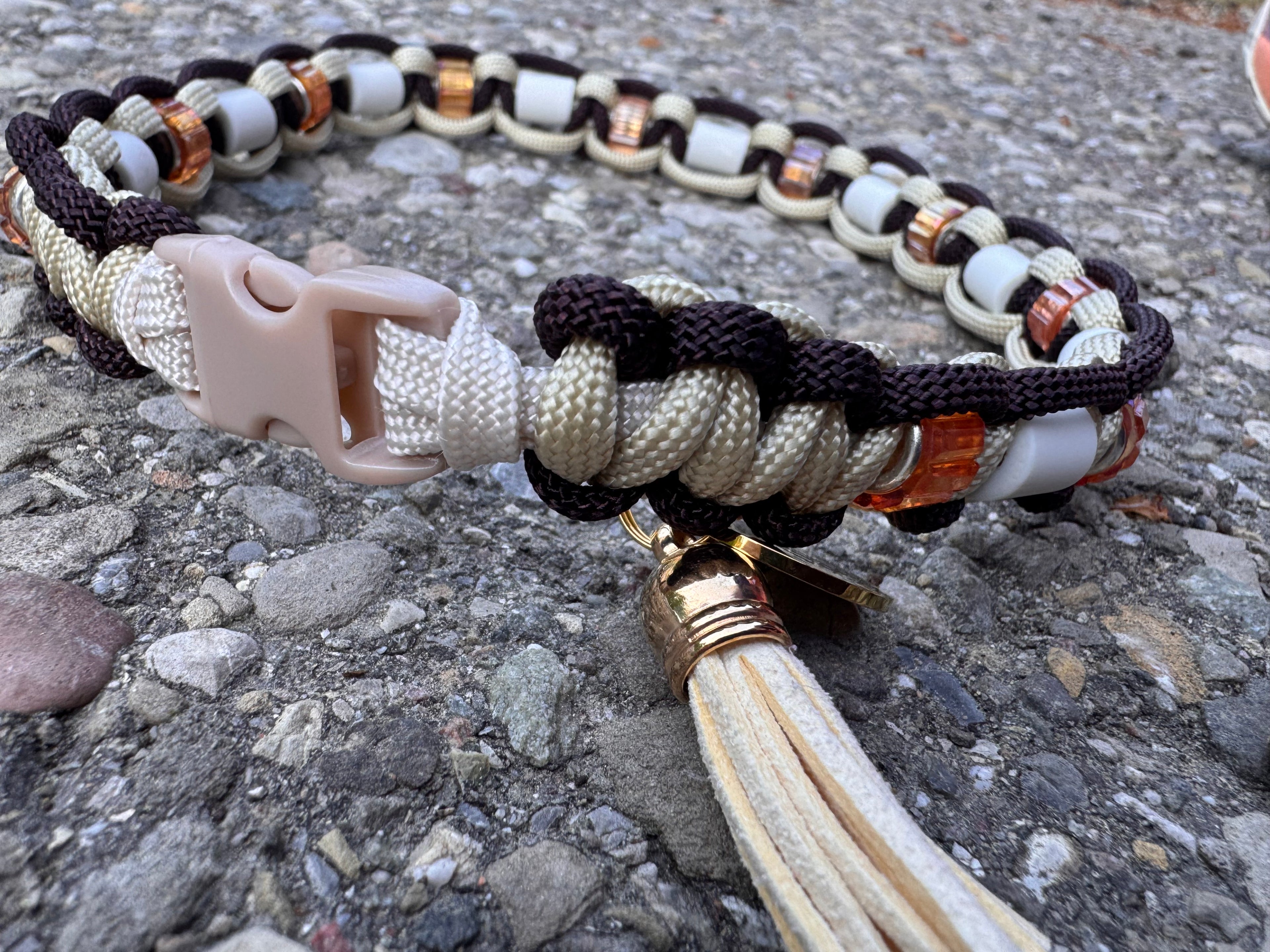 EM-Keramik Halsband "Golden Ebony“, 46cm