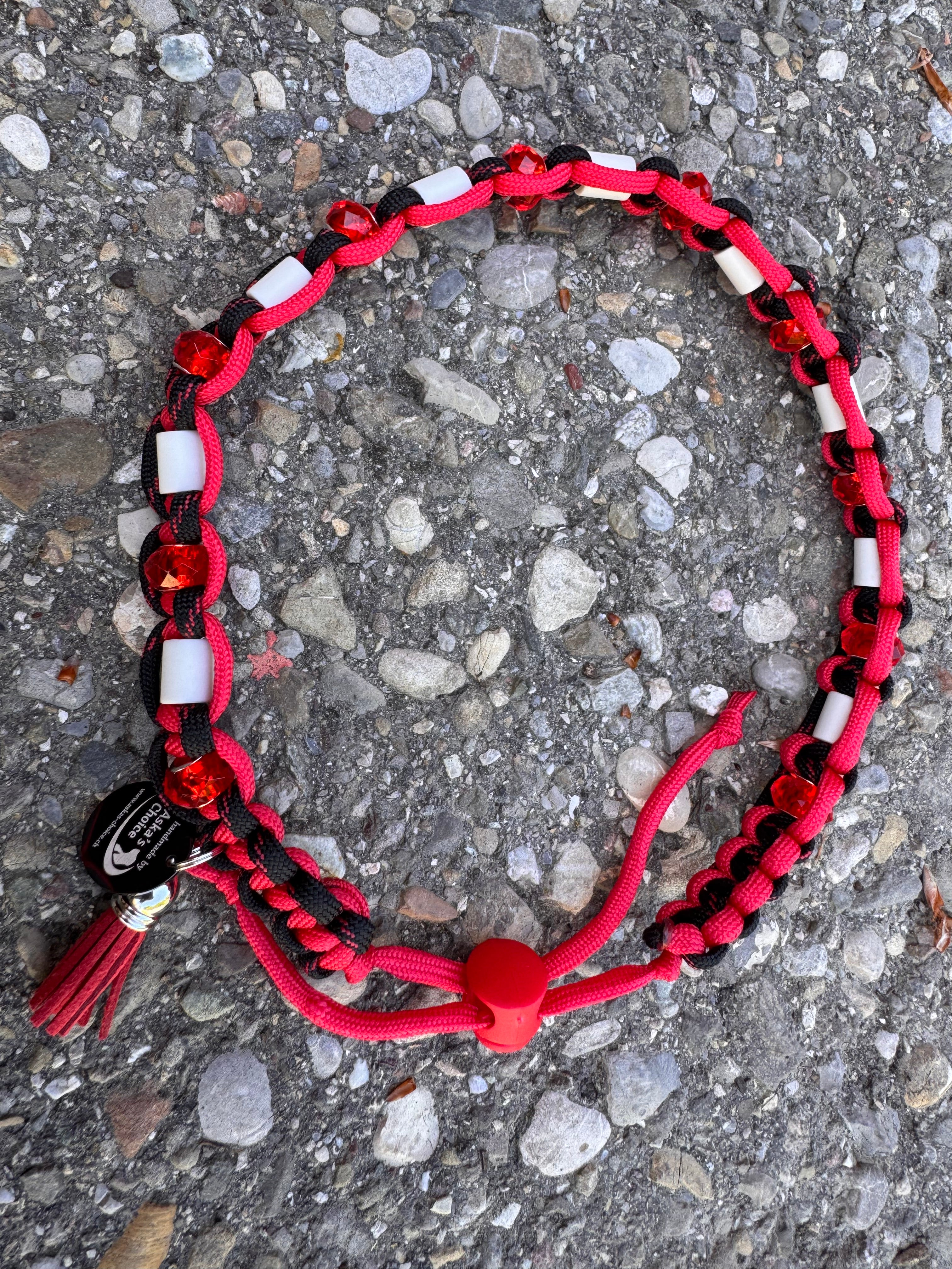 EM-Keramik Halsband "Schwarzer Rubin“, 47-53 cm