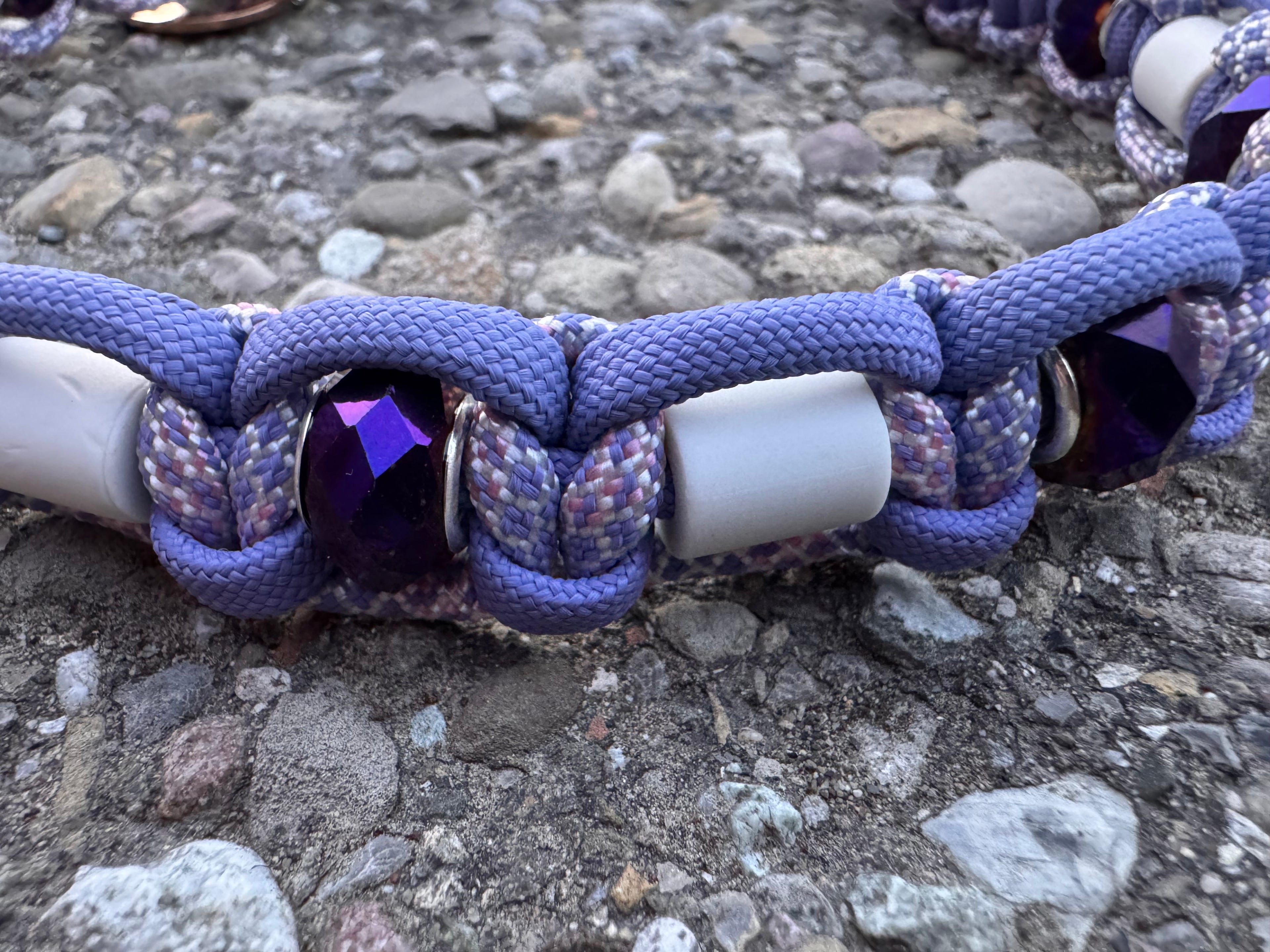 EM-Keramik Halsband "Purple Heart“, 36-42cm