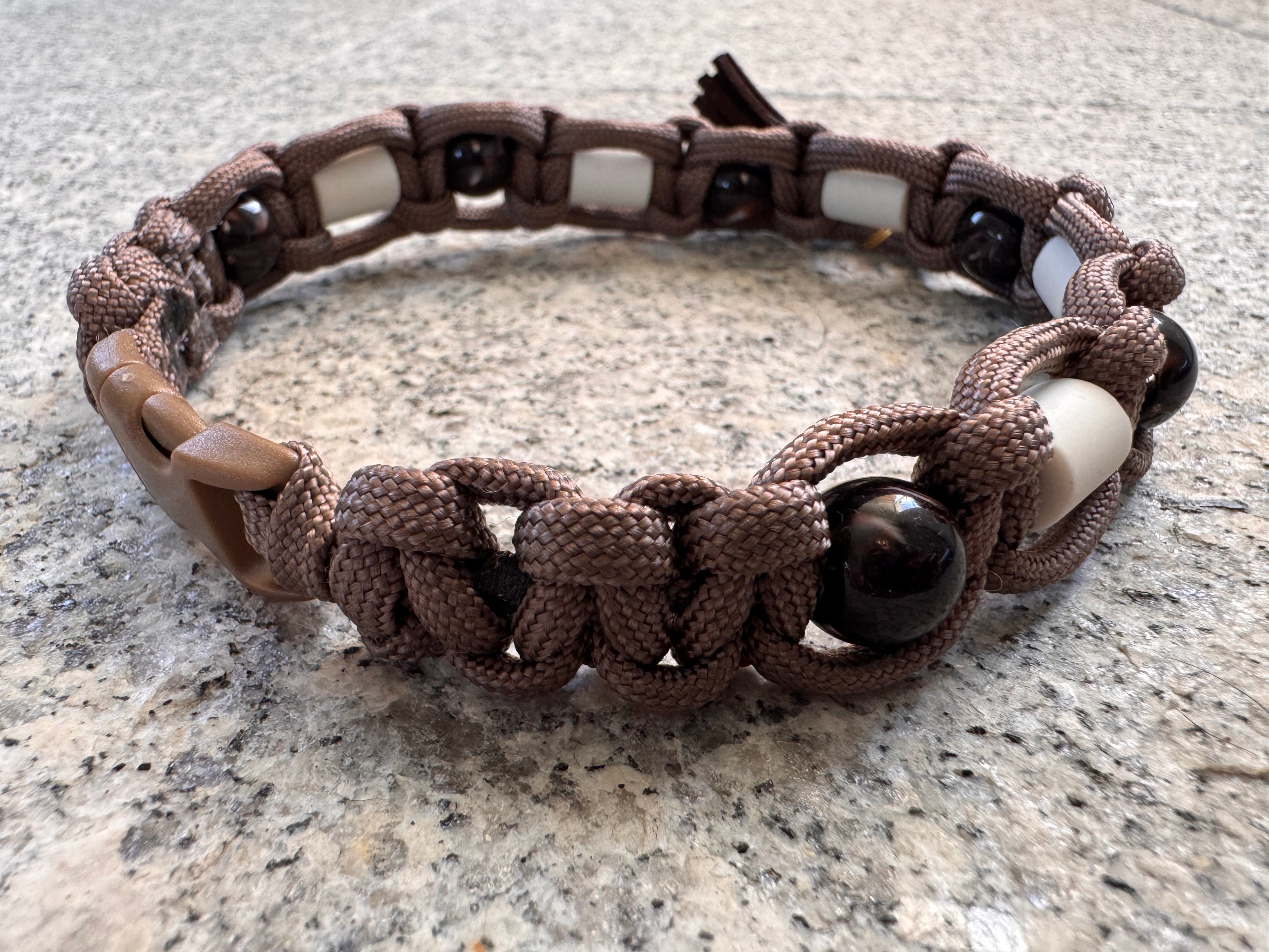 EM-Keramik Halsband "Mocha Line“, 32cm