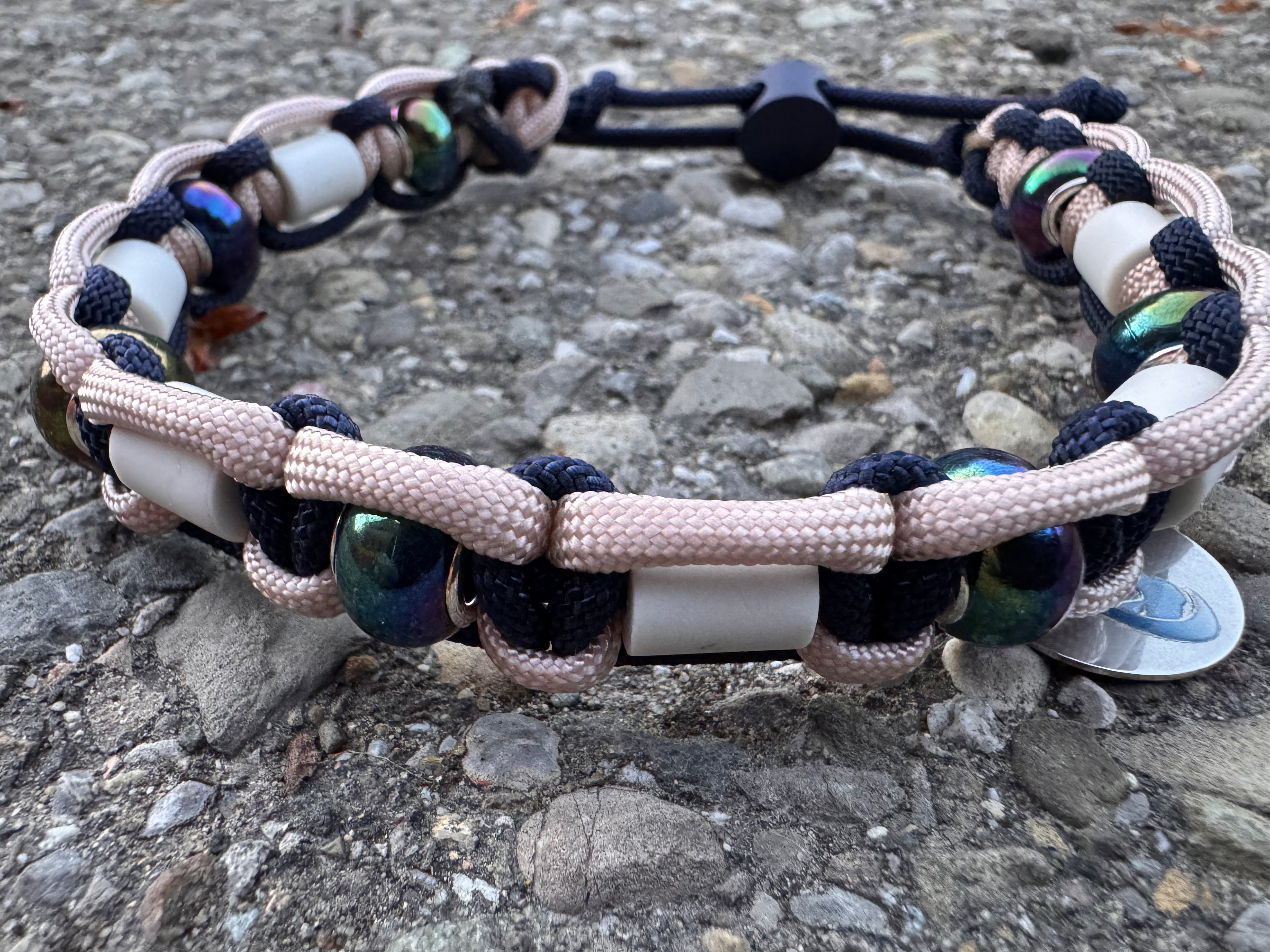 EM-Keramik Halsband "Navy Rose“, 31-37cm