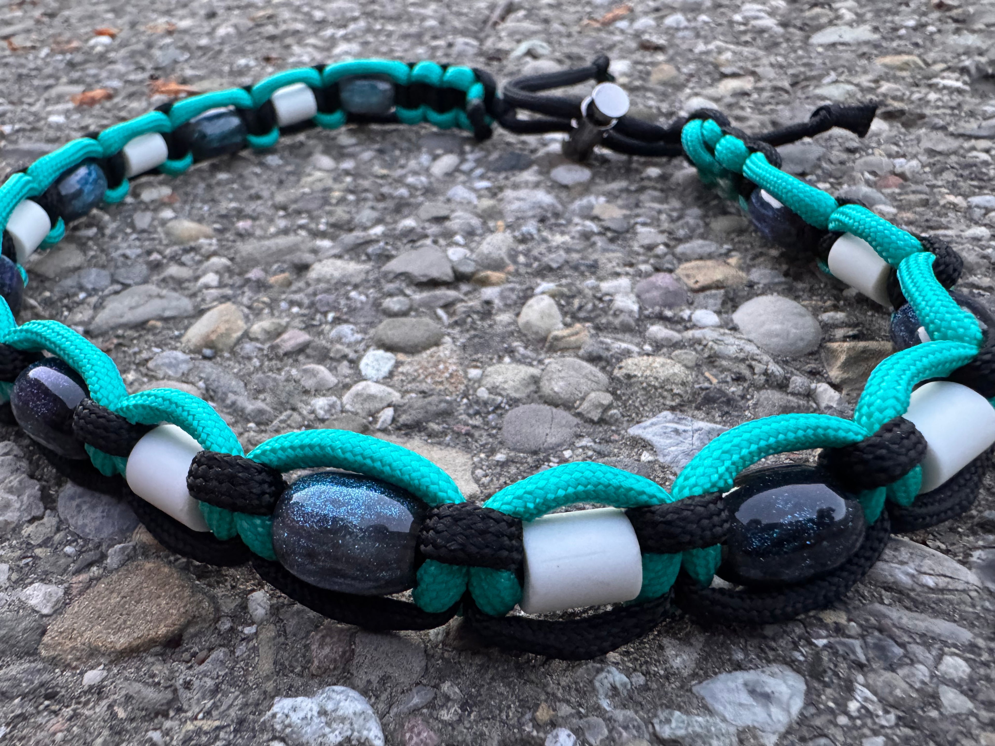 EM-Keramik Halsband "Amazonit“, 46-52cm