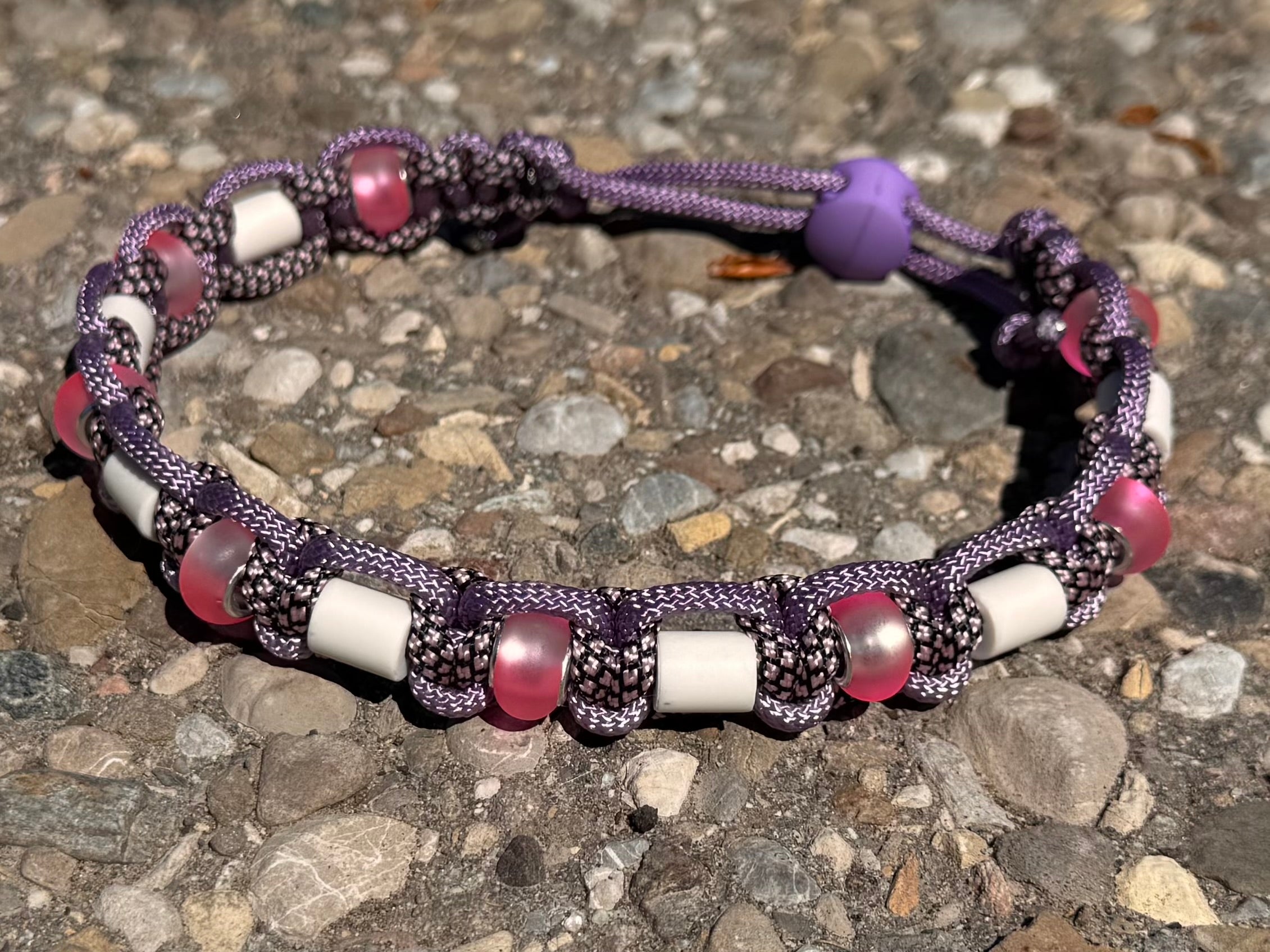 EM-Keramik Halsband "Velvet Rose“, 35-40cm