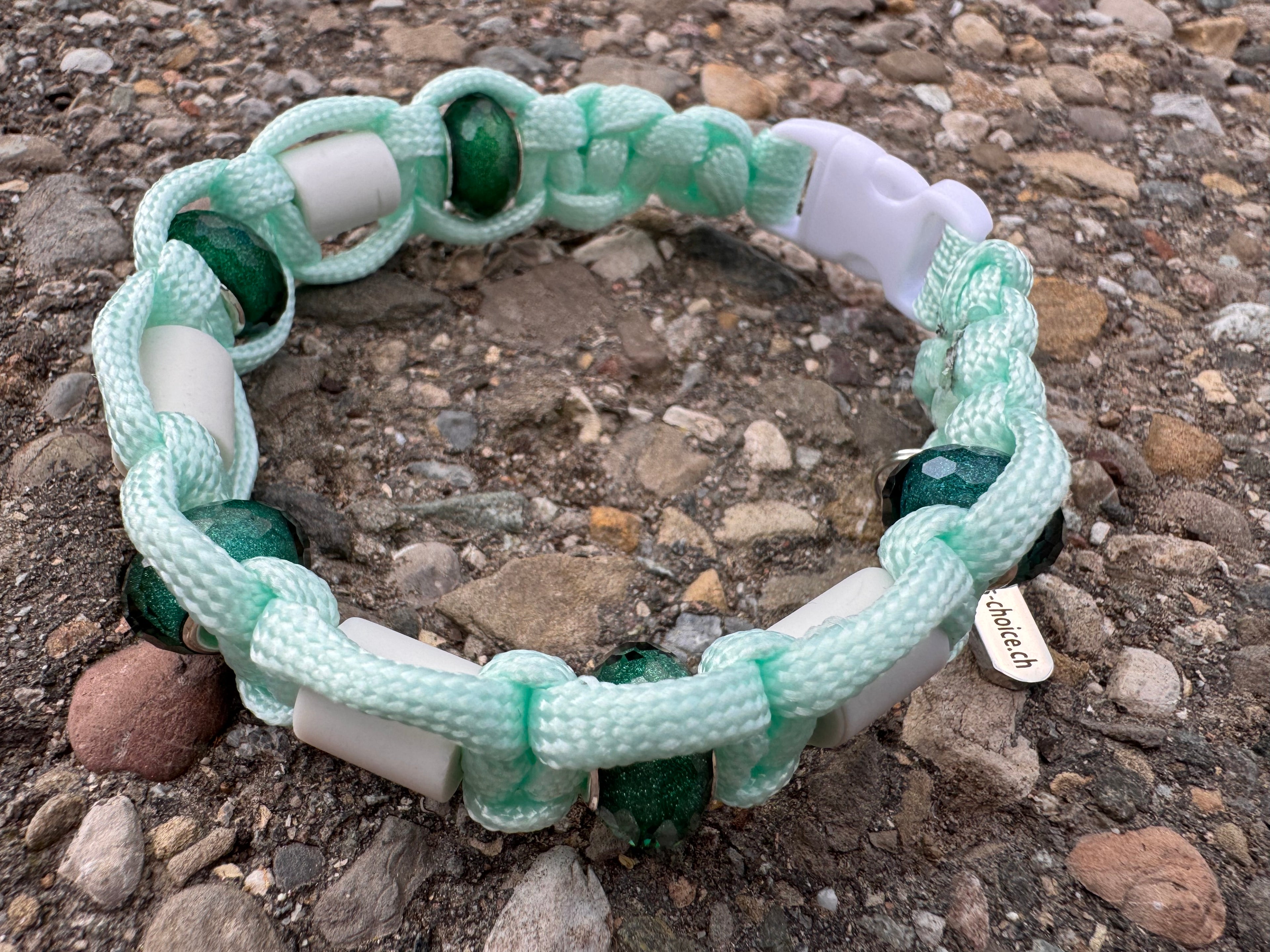 EM-Keramik Halsband "Fresh Mint", 24.5cm