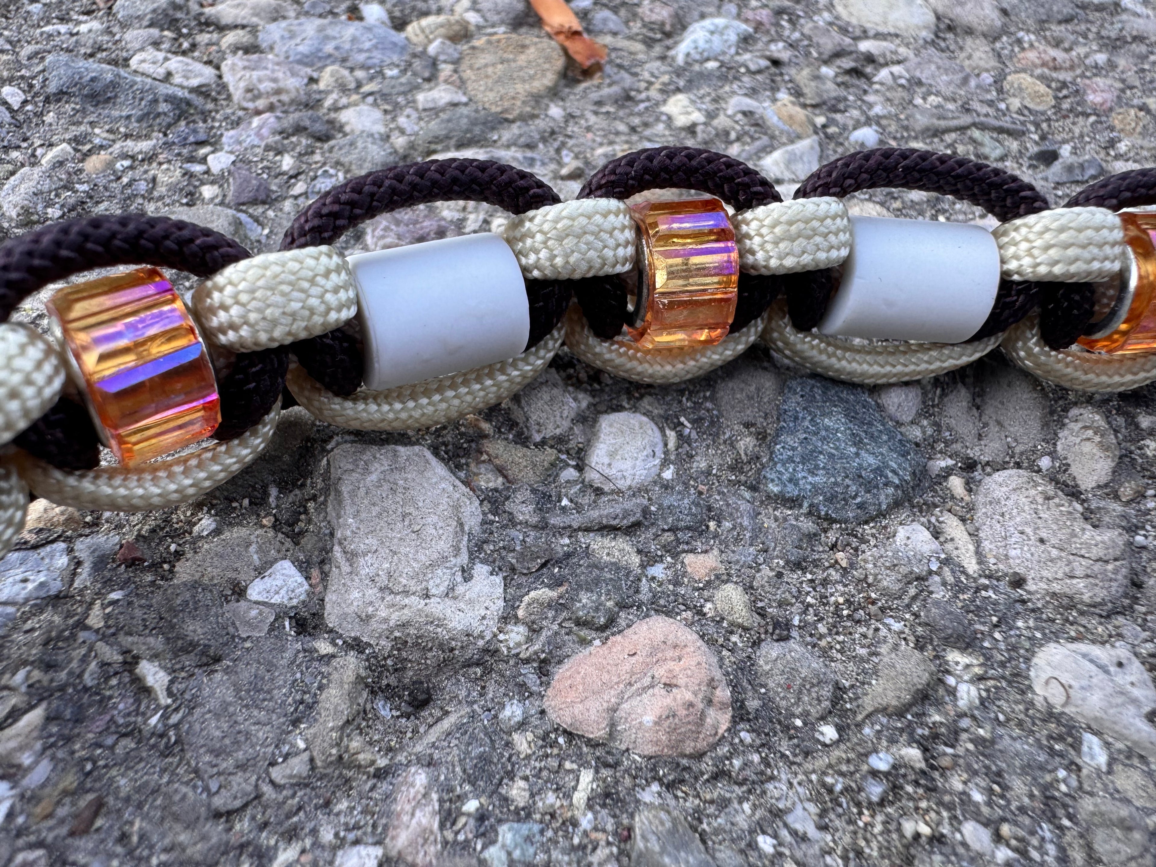 EM-Keramik Halsband "Golden Ebony“, 46cm