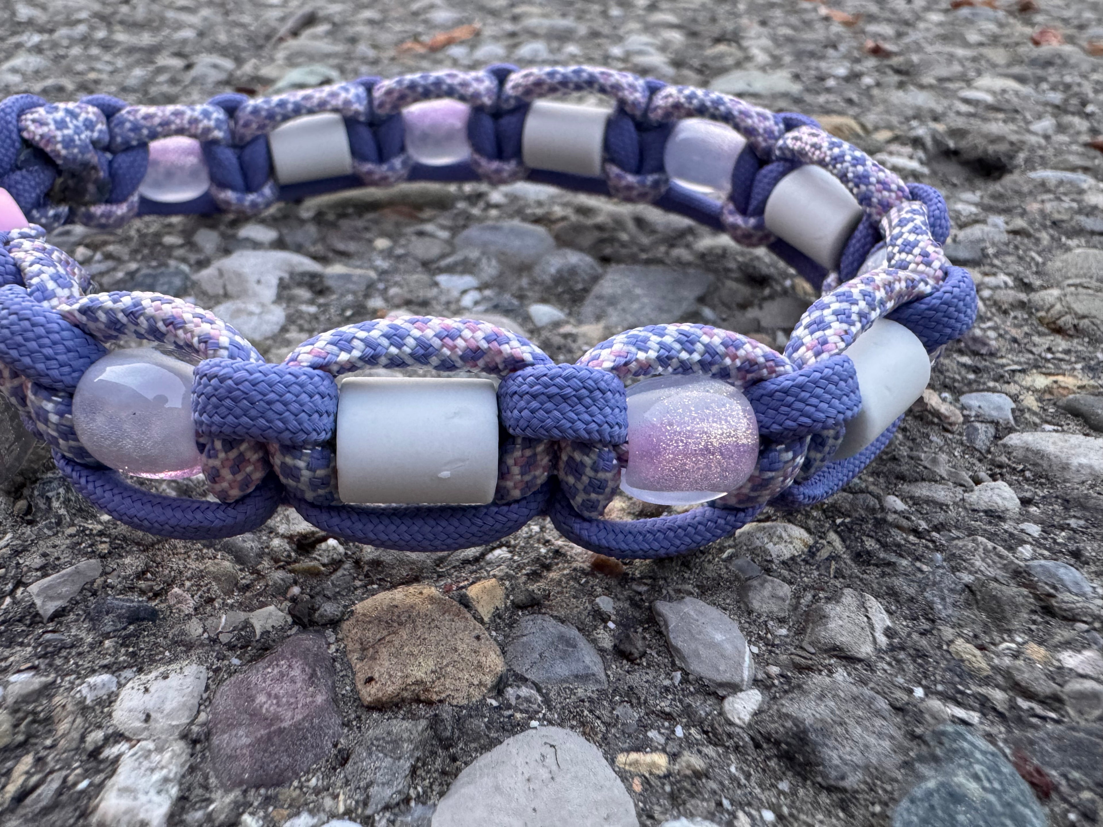 EM-Keramik Halsband "Lily Rose", 30cm