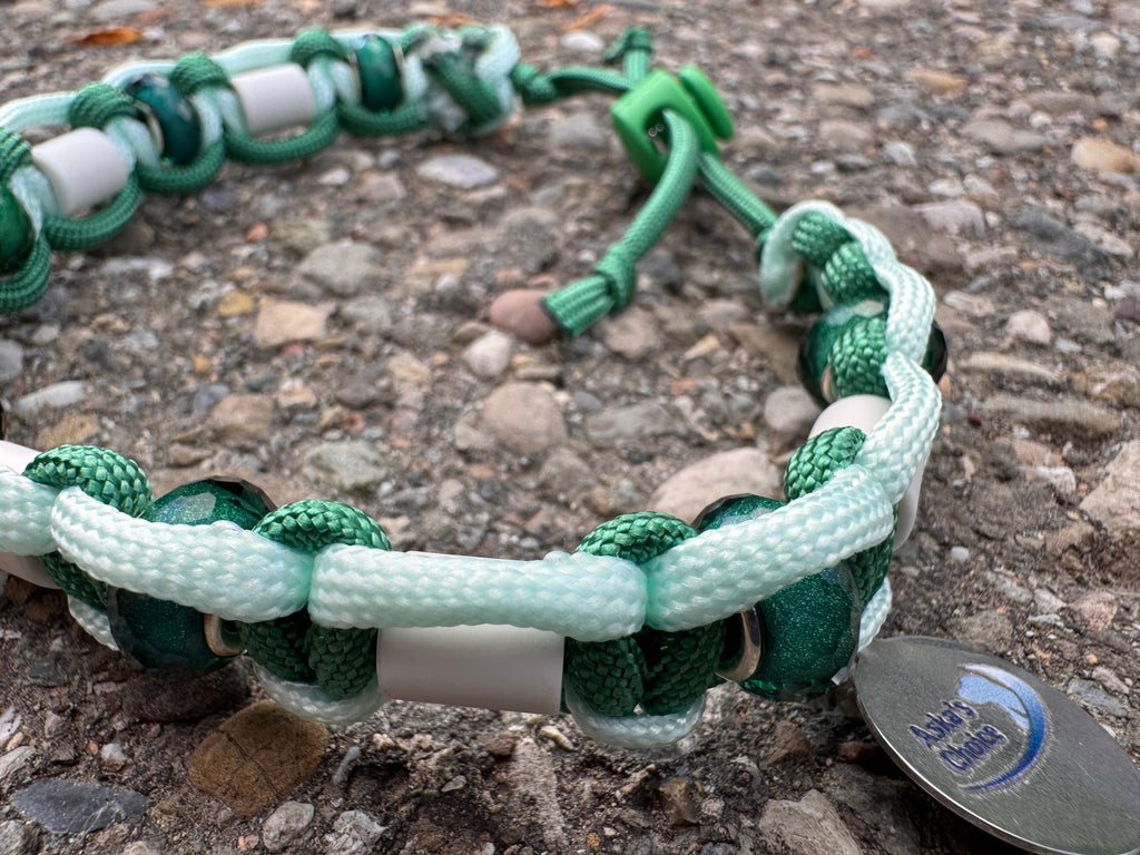 EM-Keramik Halsband "Emerald“, 30-34 cm