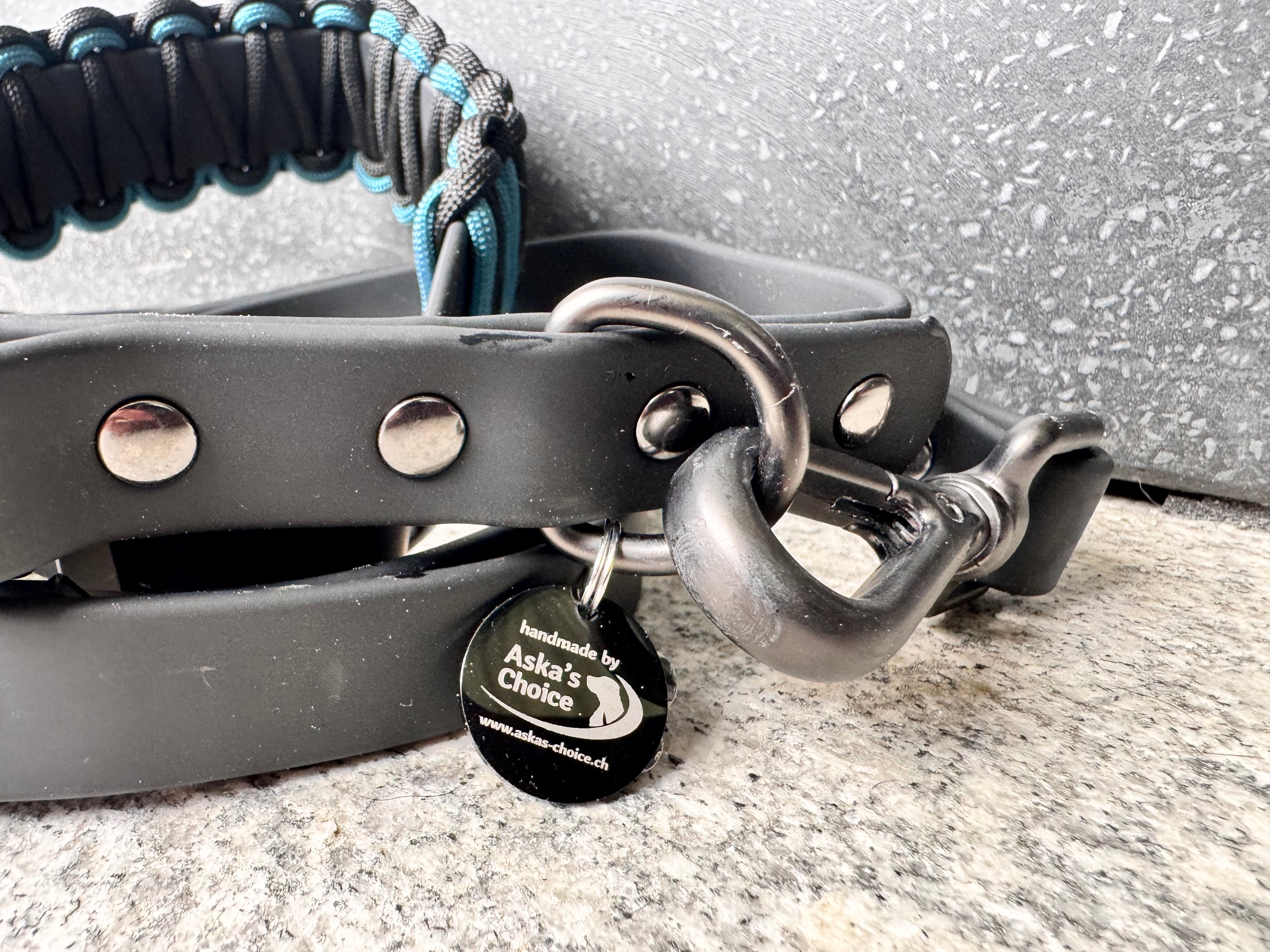 Biothane meets Paracord, Set "Blue Onyx" (37-45cm)