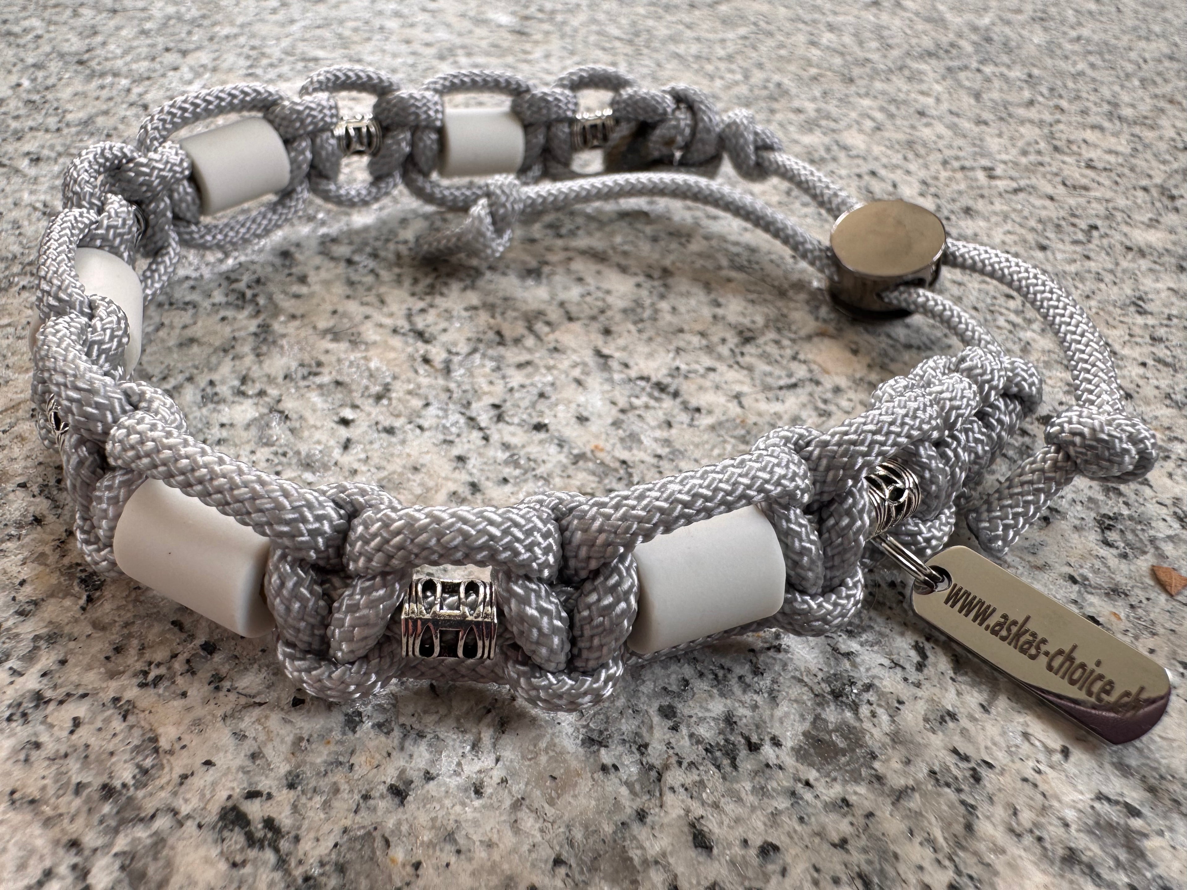 EM-Keramik Halsband "Treasure“, 23-27cm