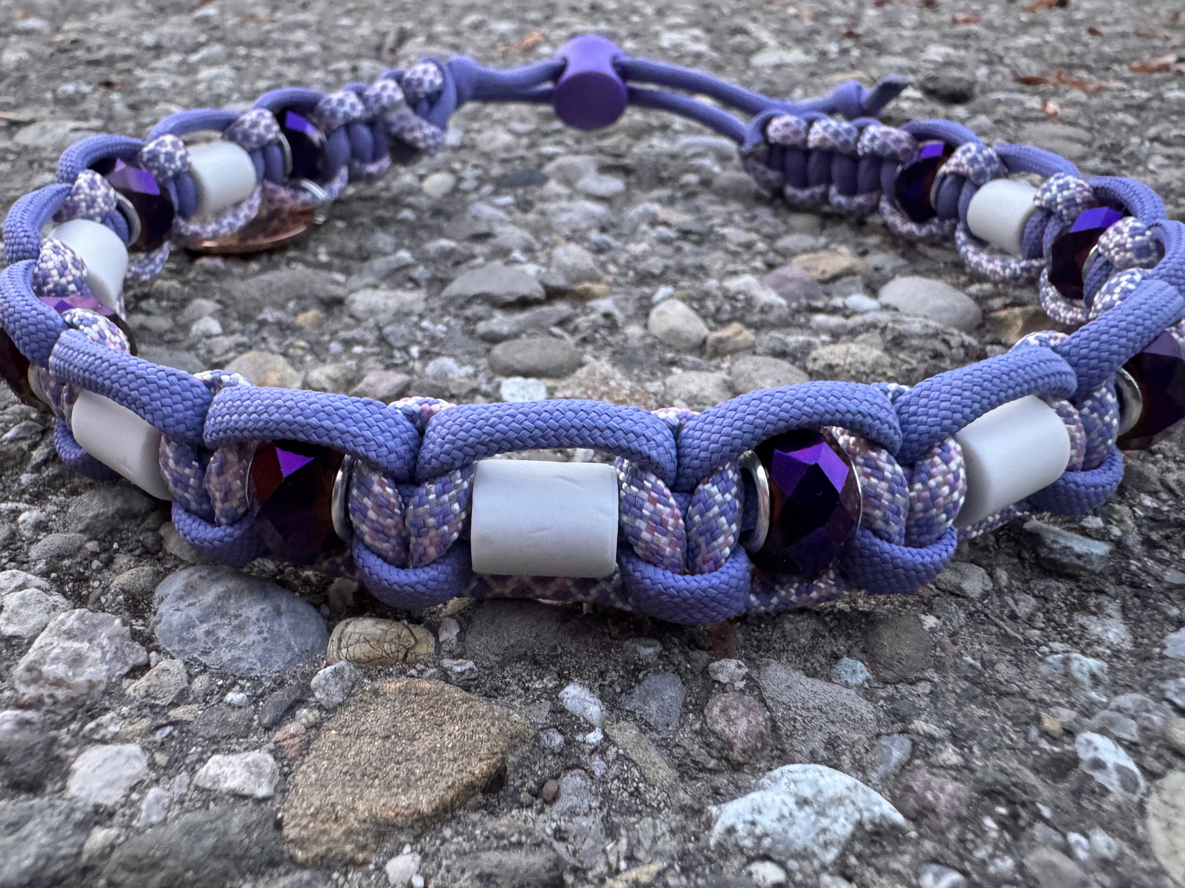 EM-Keramik Halsband "Purple Heart“, 36-42cm