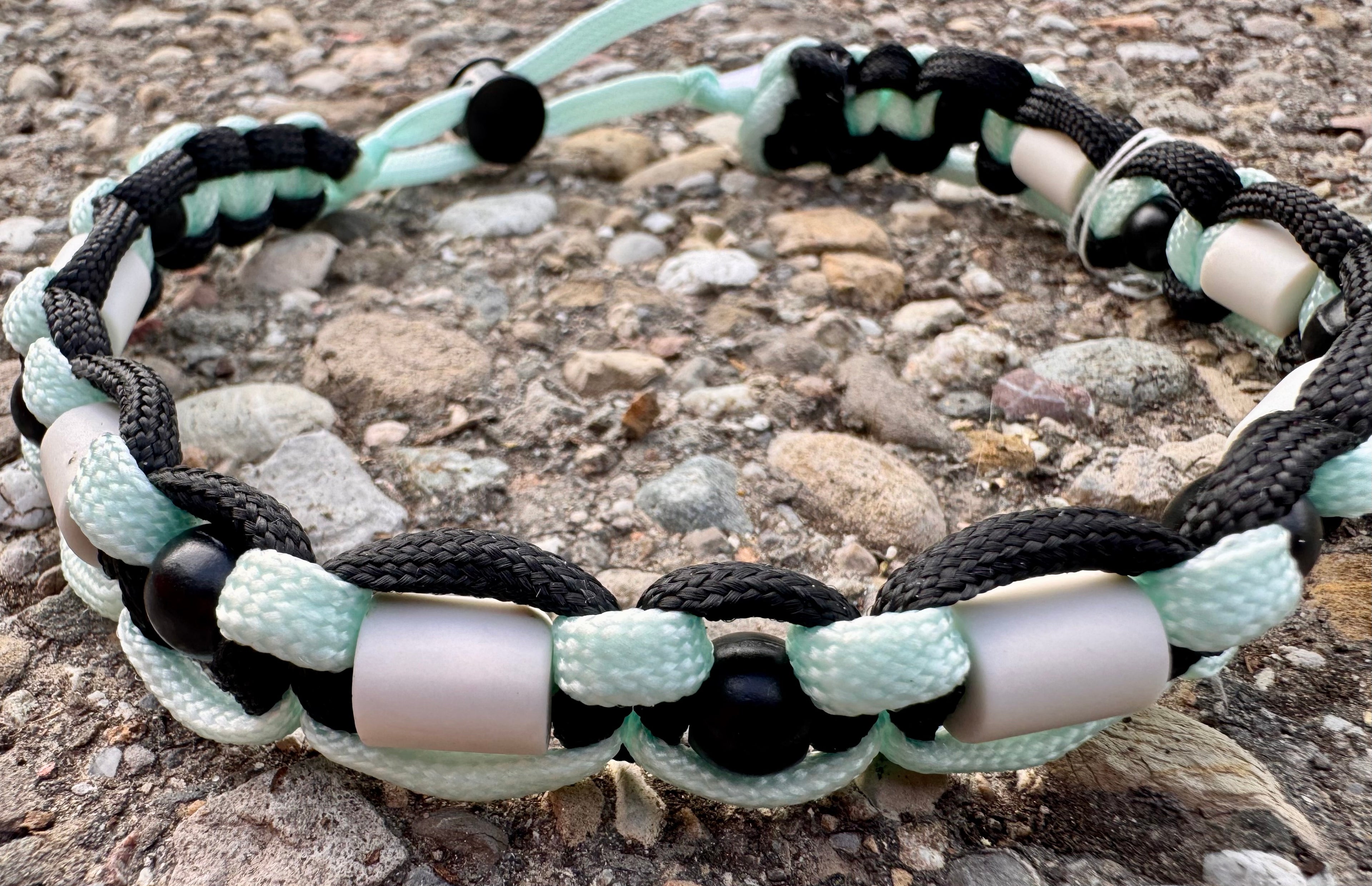 EM-Keramik Halsband "After Eight", 32-36cm