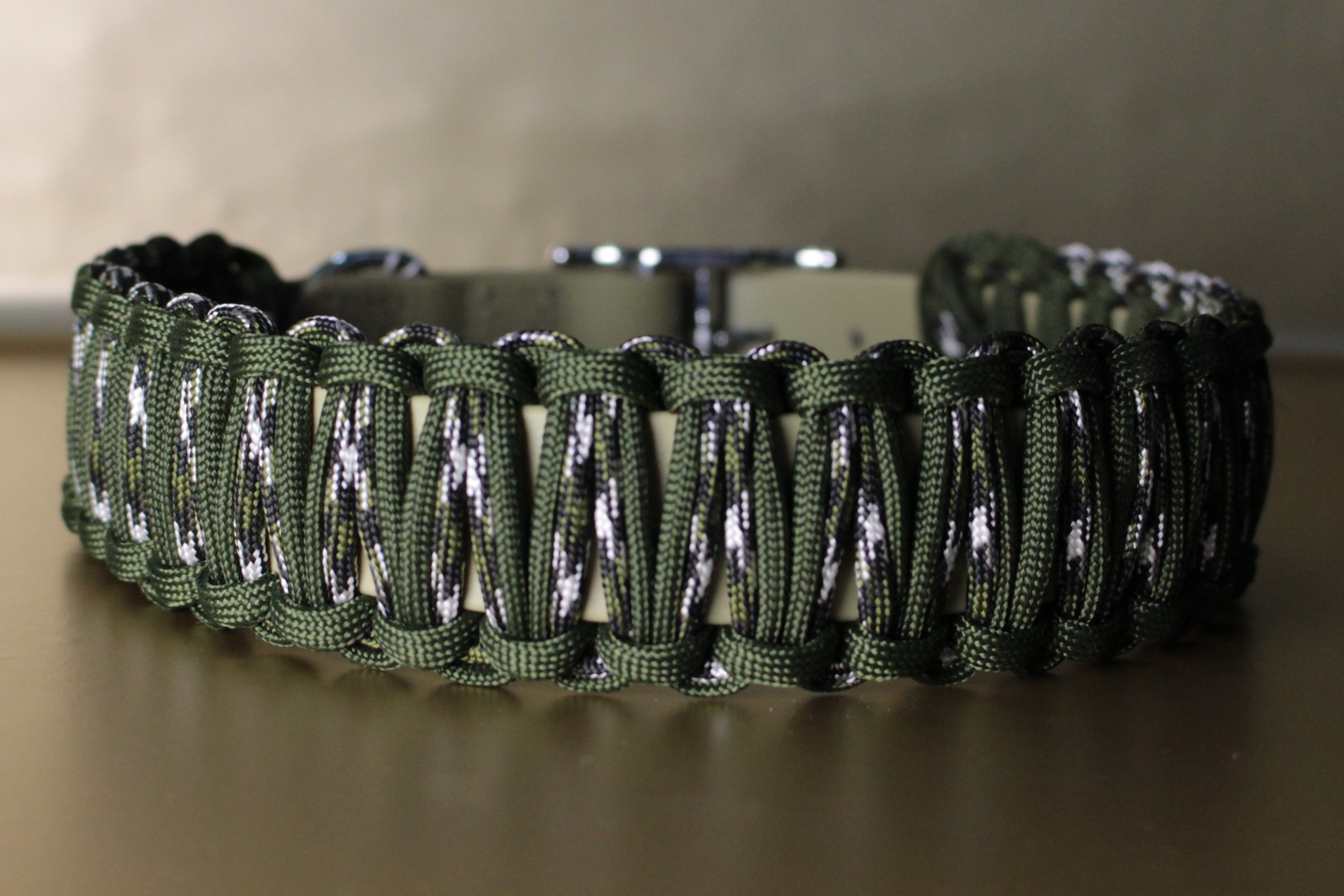 Halsband Army-Green