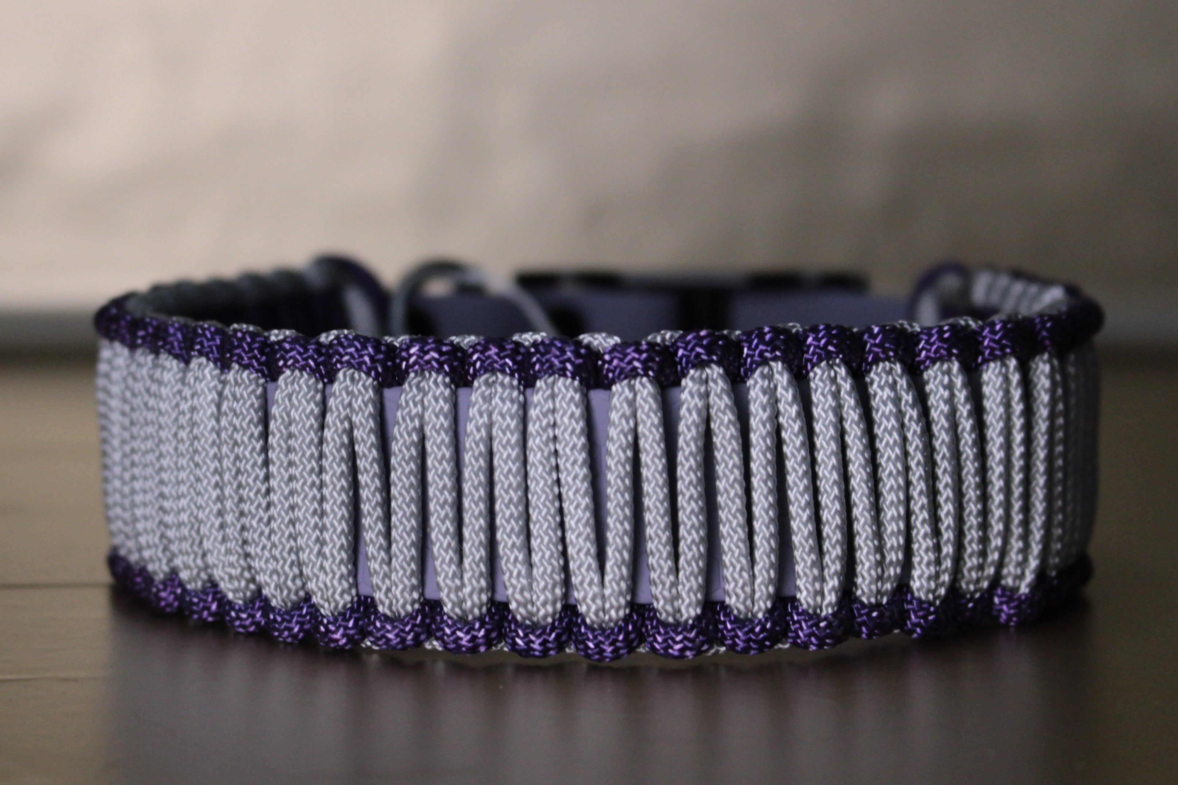 Halsband Purple Rain