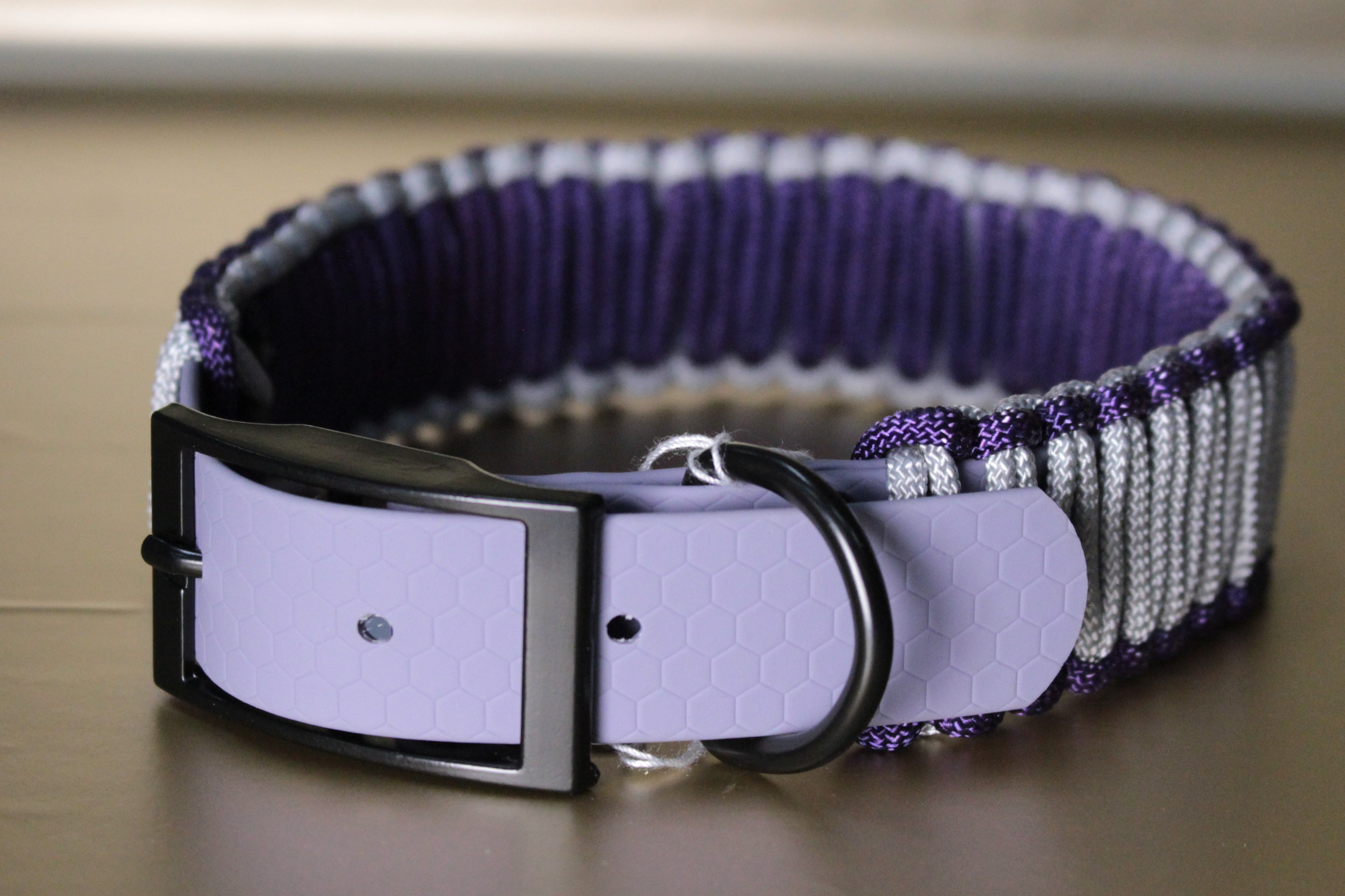 Halsband Purple Rain