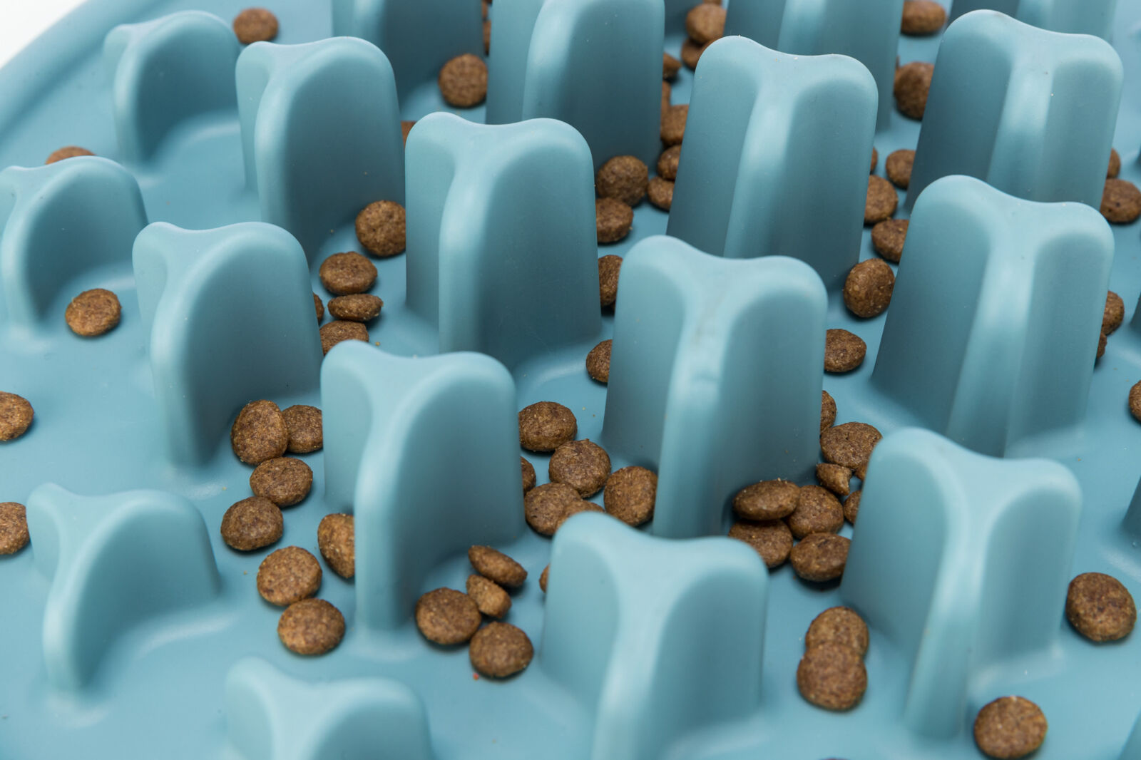 Trixie Slow Feeding Futtermatte Pillars, 35cm