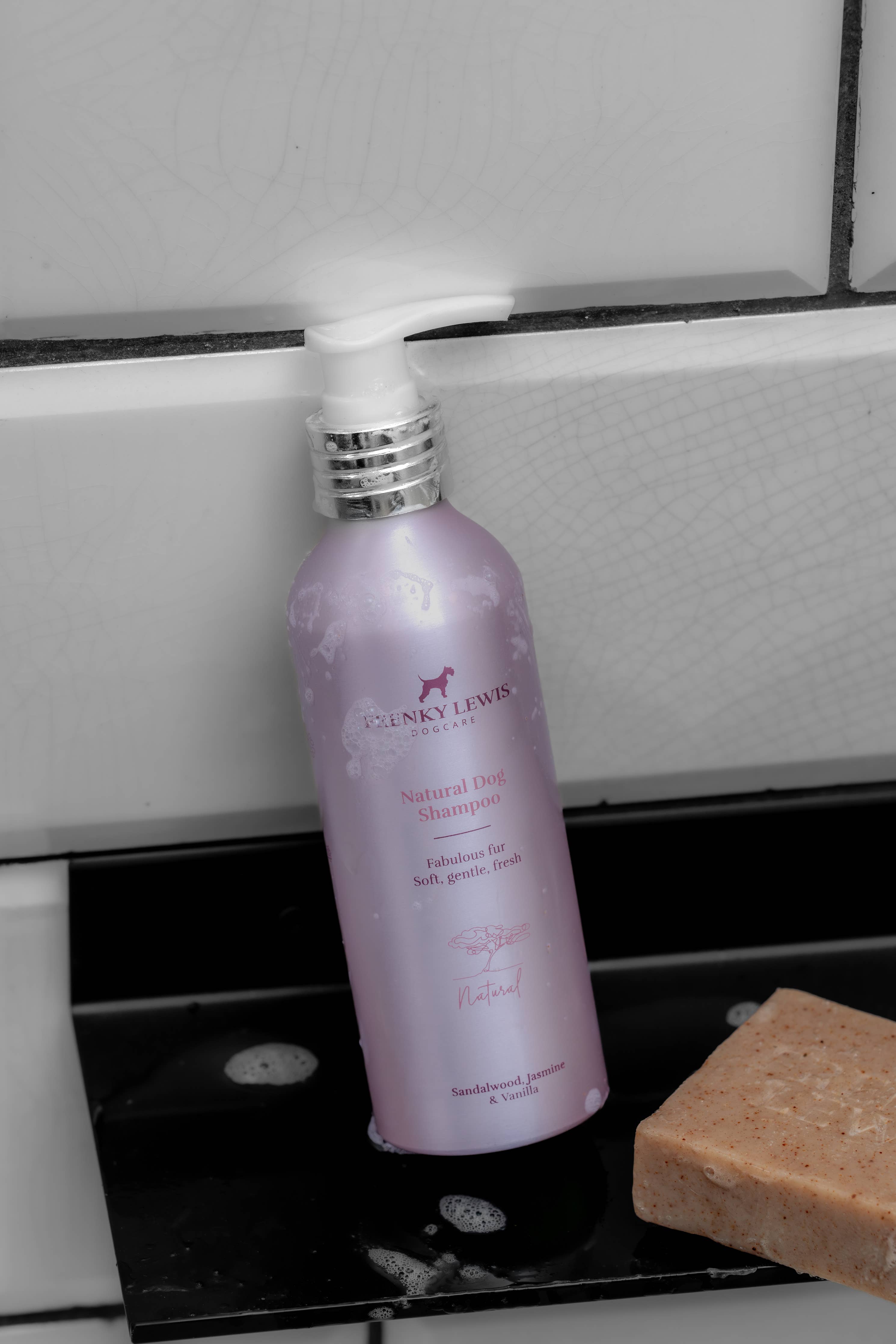 Hundeshampoo – 200 ml – Sandelholz, Jasmin, Vanille